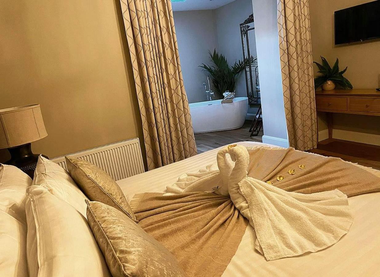 Tredegar Arms Hotel Ngoại thất bức ảnh