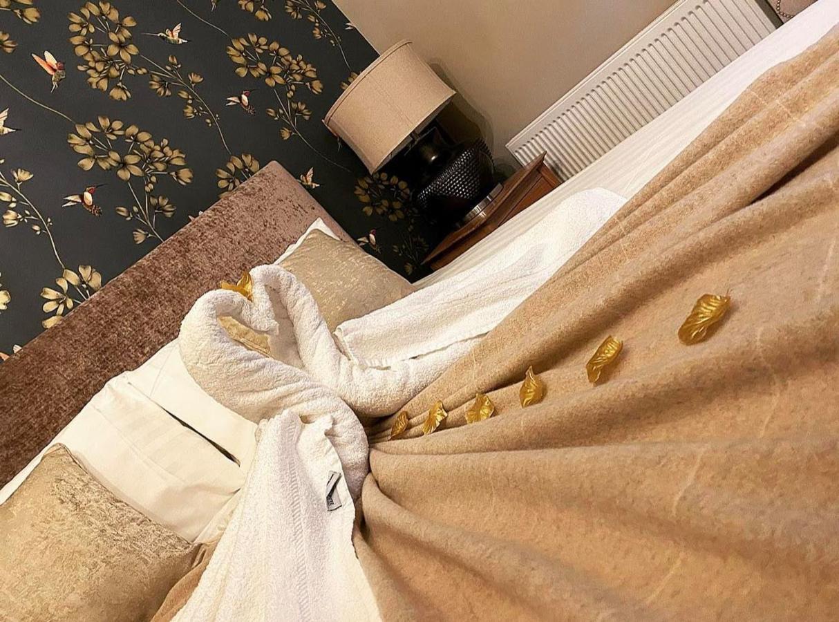 Tredegar Arms Hotel Ngoại thất bức ảnh